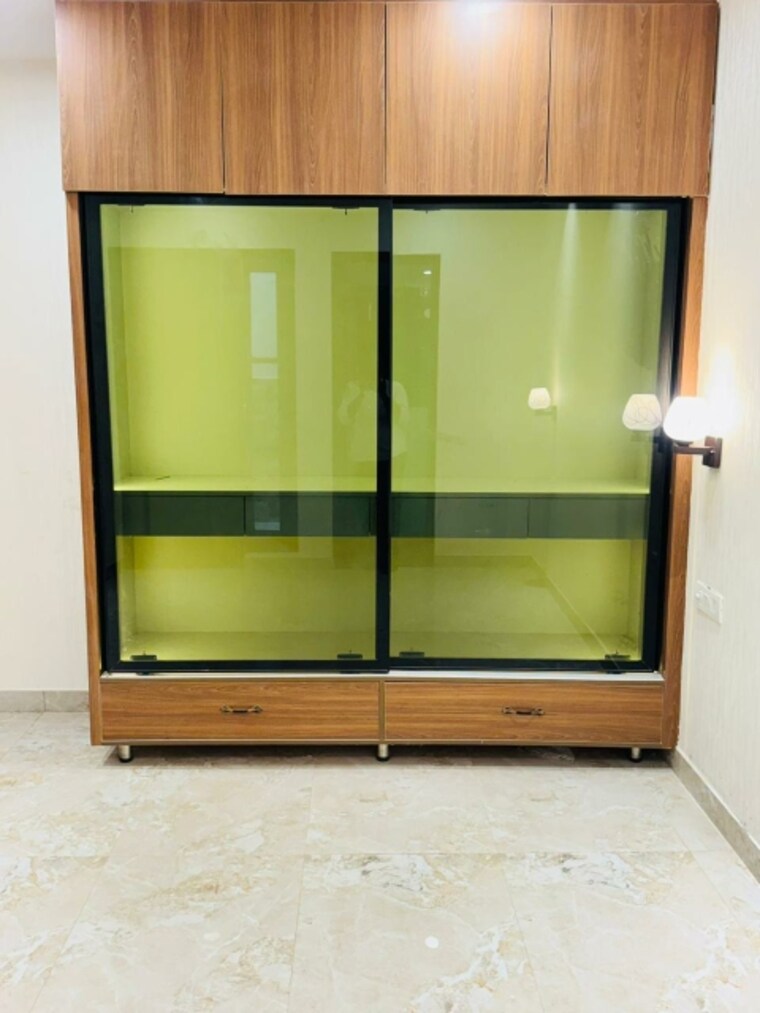 Room, sunny enclave 3 Bedroom 100 Sq.Yd. Independent House In Sunny Enclave Mohali 9666888