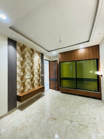 Room in 3 BHK Independent House at Sunny Enclave – for Sale