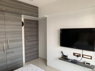 Bedroom in 1 BHK Apartment at Dadar East – for Sale