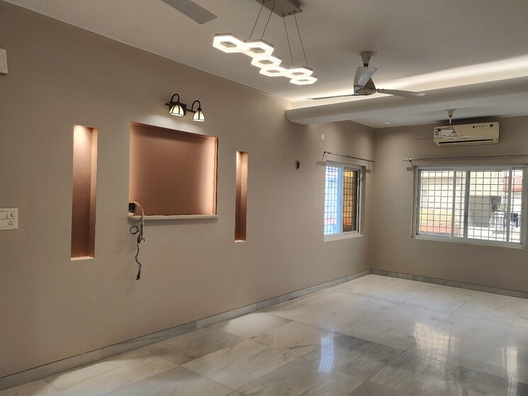 Room, vasant kunj 3 Bedroom 2100 Sq.Ft. Apartment In Vasant Kunj Delhi 9666891