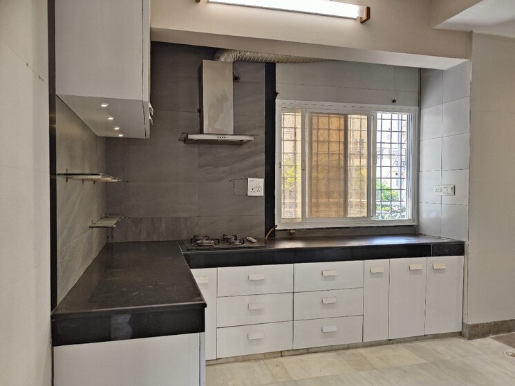 Kitchen, vasant kunj 3 Bedroom 2100 Sq.Ft. Apartment In Vasant Kunj Delhi 9666891