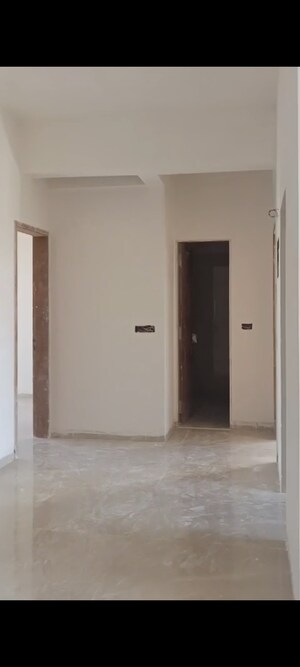 Room in 2 BHK Apartment at ABR Signature, Vile Parle East – for Rent