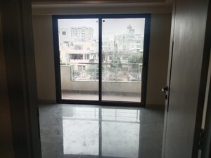Room in 4 BHK Apartment at Tilak Nagar – for Sale