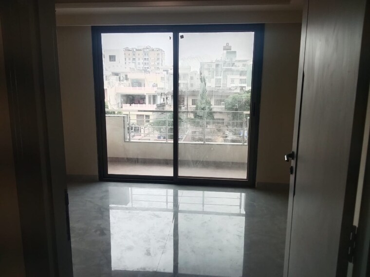 Room, tilak nagar 4 Bedroom 2250 Sq.Ft. Apartment In Tilak Nagar Jaipur 9666950
