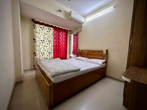 Bedroom in 2.5 BHK Apartment at Newa Garden, Airoli Sector 20 – for Rent