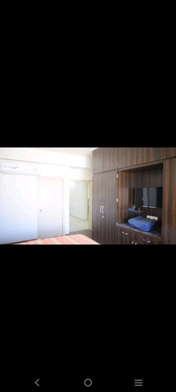 Room in 3 BHK Apartment at Gala Luxuria, South Bopal – for Rent