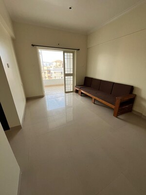 2 BHK Apartment For Rent in Rahul Park - D1 D2 D3 Building, Warje
