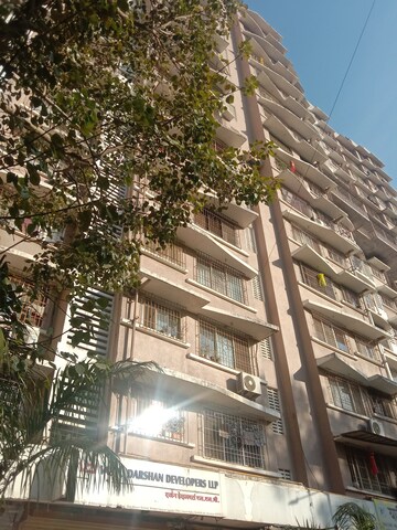  Office Space For Sale in Vastu Acharya Ashram, Borivali West