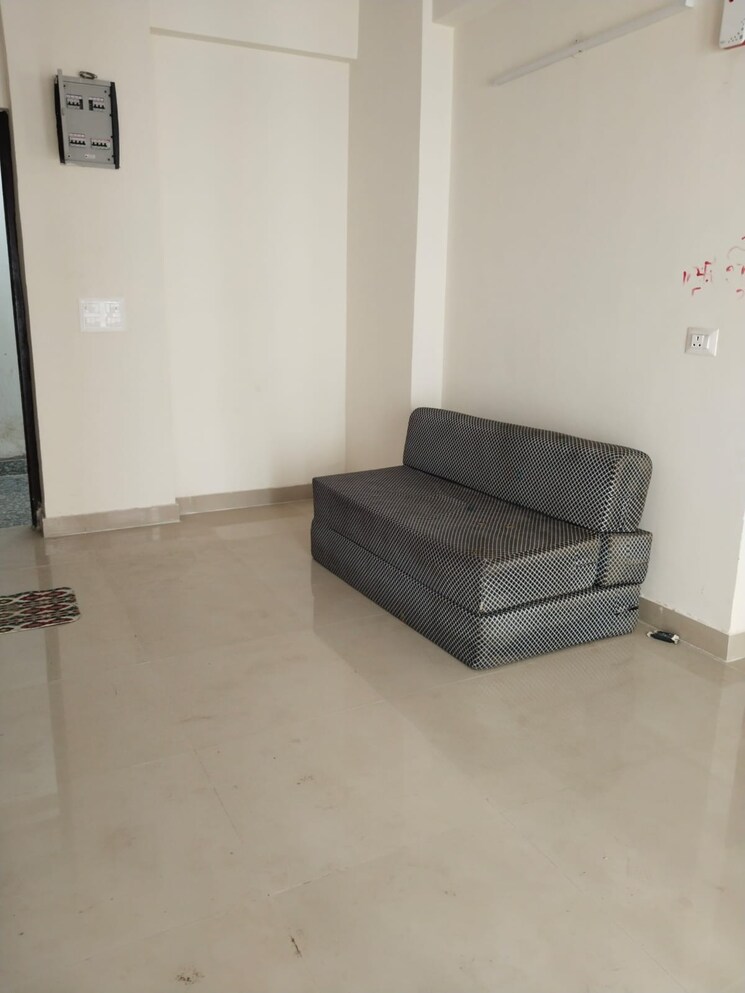 Living Room, habitech-panch-tatva 2 Bedroom 940 Sq.Ft. Apartment In Tech Zone 4 Greater Noida Greater Noida 9667069