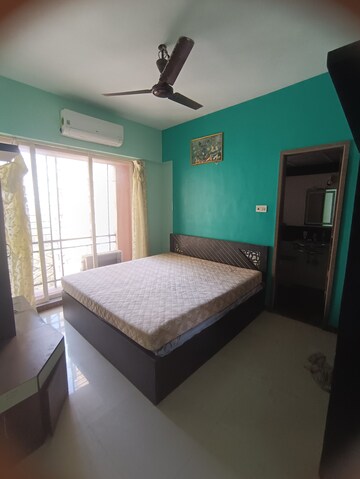 Bedroom in 2 BHK Apartment at Sonata Apartments, Malad West – for Rent