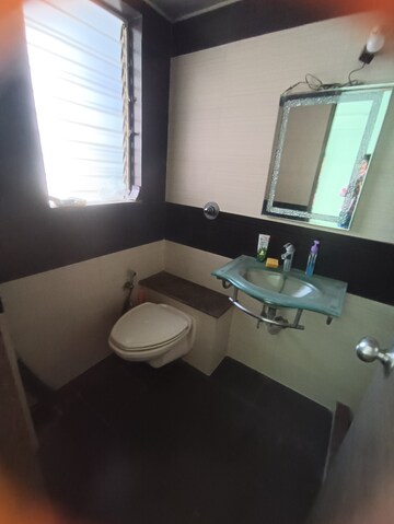 Master Bedroom in 2 BHK Apartment at Sonata Apartments, Malad West – for Rent