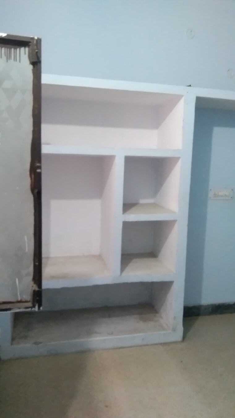 Room, gomti nagar 2 Bedroom 1100 Sq.Ft. Independent House In Gomti Nagar Lucknow 9667160