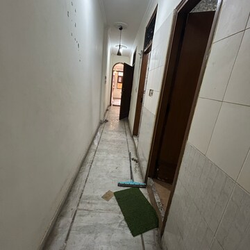 Building Lobby in 2 BHK Builder Floor at Kotla Mubarakpur – for Rent