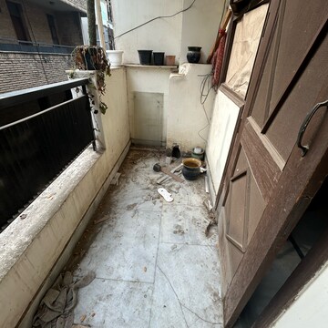 Balcony in 2 BHK Builder Floor at Kotla Mubarakpur – for Rent