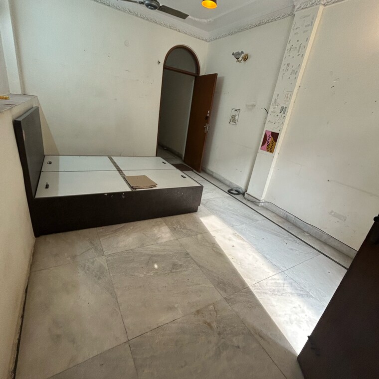 Kitchen, kotla mubarakpur 2 Bedroom 750 Sq.Ft. Builder Floor In Kotla Mubarakpur Delhi 9667172