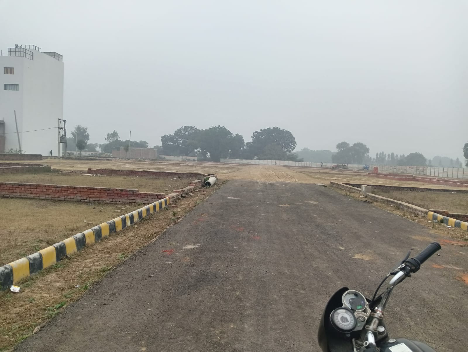 Plot For Sale in Priyanka Properties Ndc G