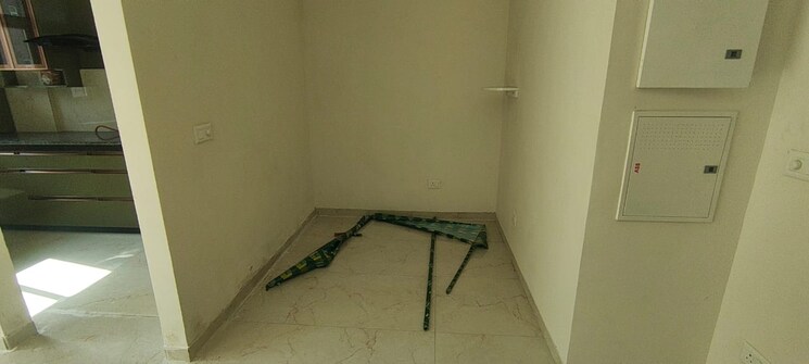 Room, smart-world-gems 2.5 Bedroom 1158 Sq.Ft. Apartment In Sector 89 Gurgaon 9667185