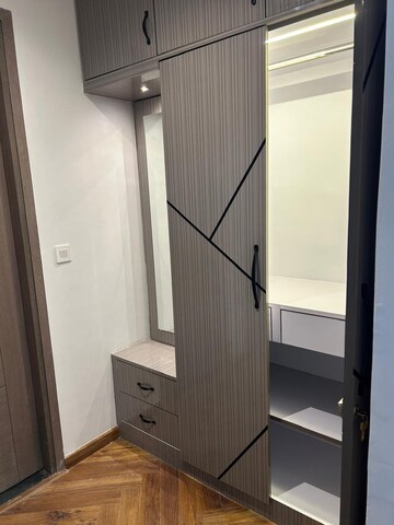 Bathroom in 2 BHK Apartment at Gomti Nagar – for Rent