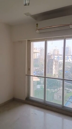 Room in 2 BHK Apartment at Dheeraj Darshan, Jogeshwari East – for Rent