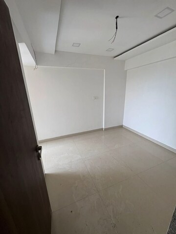 Room in 3 BHK Apartment at Neminath Swagat CHSL, Andheri West – for Rent