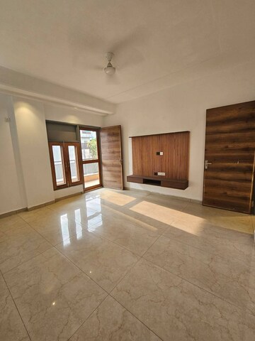 Studio Apartment For Rent in DLF Building 10, Dlf Phase ii