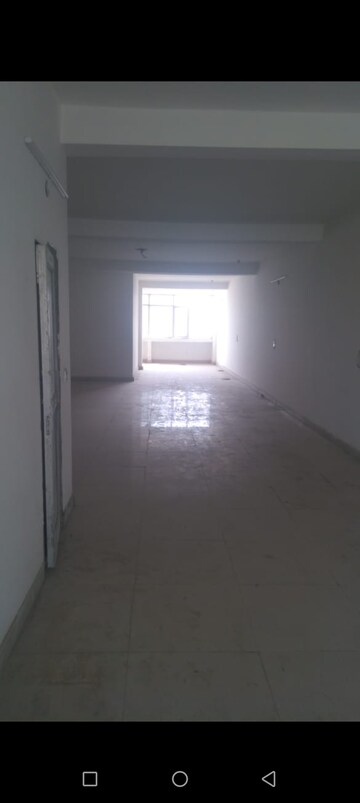  Warehouse For Rent in Aashrya CHGS, Sector 10a