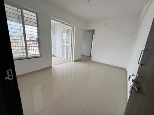 Room in 1 BHK Apartment at Patil Raghukul Nagari CHS, Bopodi – for Rent