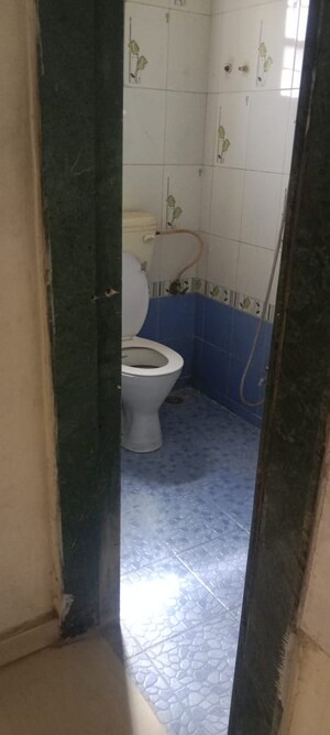Bathroom in 1 RK Apartment at Oriental Gold Apartment, Aundh – for Rent