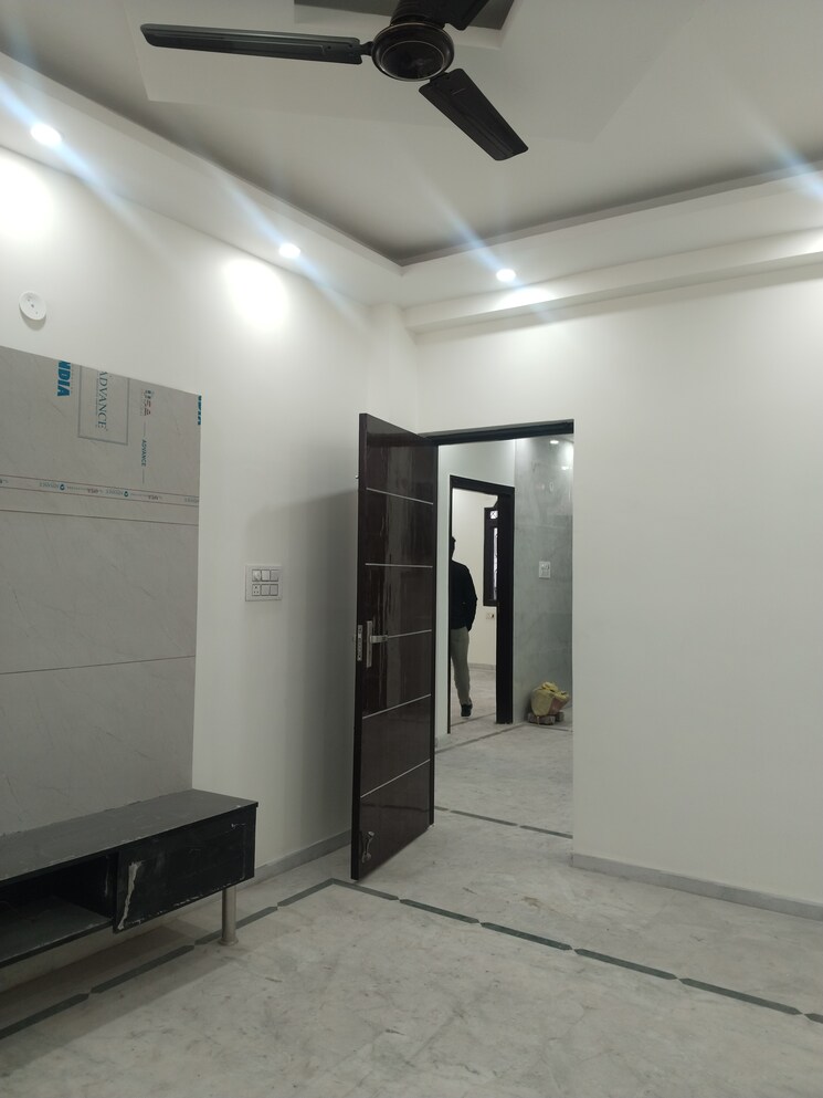 Room, ashoka-enclave-3 3 Bedroom 1800 Sq.Ft. Builder Floor In Sector 35 Faridabad 9667285