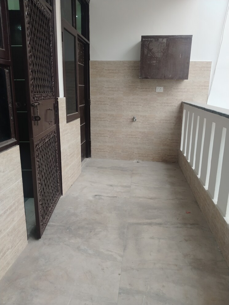 Room, ashoka-enclave-3 3 Bedroom 1800 Sq.Ft. Builder Floor In Sector 35 Faridabad 9667285