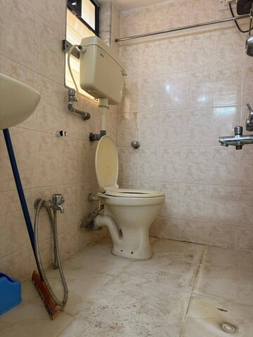 Master Bedroom in 2 BHK Apartment at Atul Trans Residency, Andheri East – for Rent