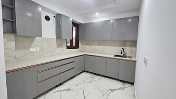 Kitchen in 2 BHK Builder Floor at Malviya Nagar – for Rent