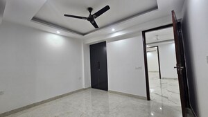 Room in 2 BHK Builder Floor at Malviya Nagar – for Rent