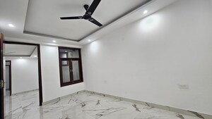 Room in 2 BHK Builder Floor at Malviya Nagar – for Rent