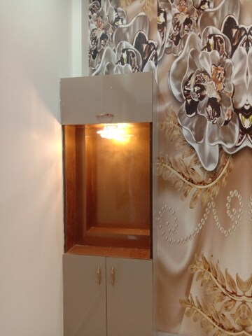 Furnished Amenities in 2 BHK Builder Floor at Dwarka Mor – for Sale