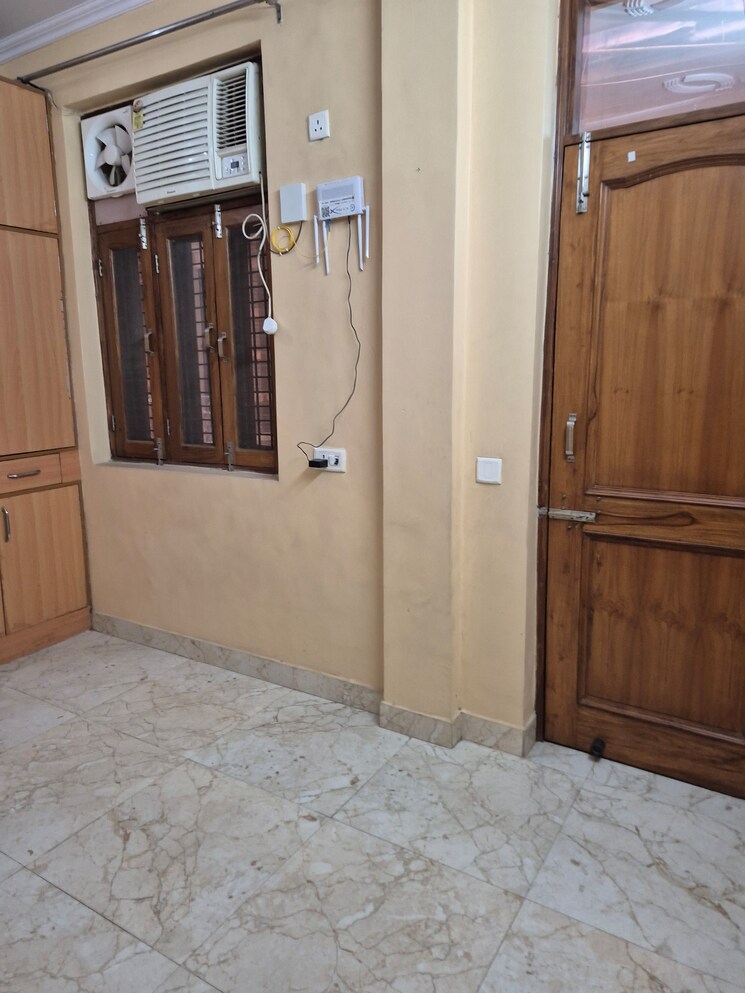 undefined, mayur vihar 1 RK 180 Sq.Ft. Builder Floor In Mayur Vihar Delhi 9667308