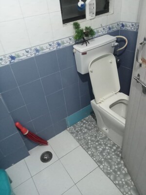 Bathroom in 2 BHK Apartment at Kumar Padmalaya, Aundh – for Sale