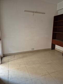 3.5 BHK + Pooja Room Apartment For Sale in Purvasha Apartments