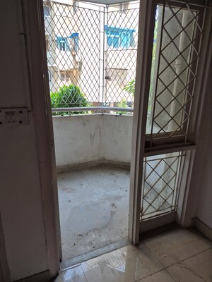 Balcony in 3.5 BHK Apartment at Purvasha Apartments, Patparganj – for Sale