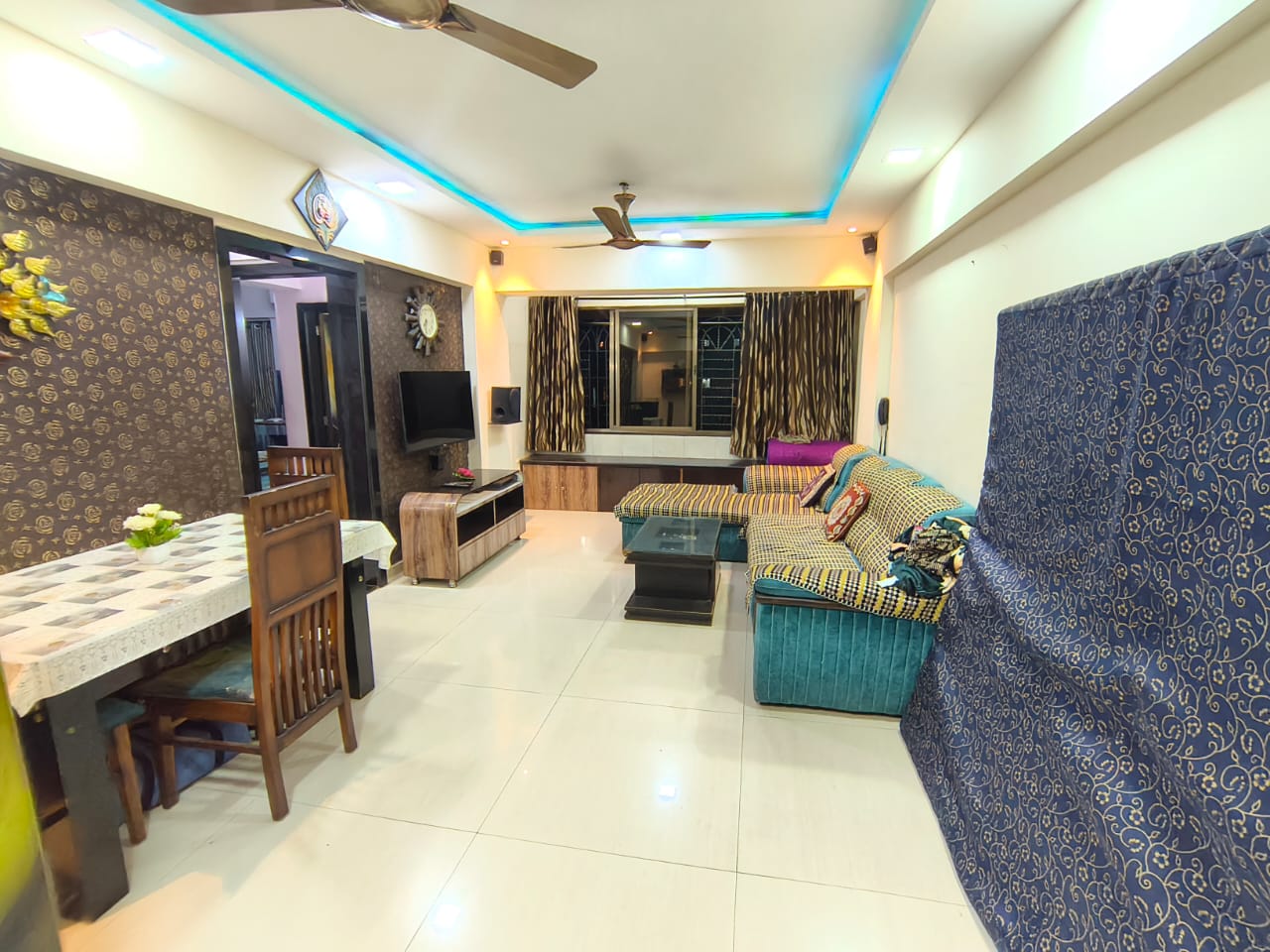 2 BHK 980 Sq.Ft. Apartment in Lok Upvan Apartment Phase 2