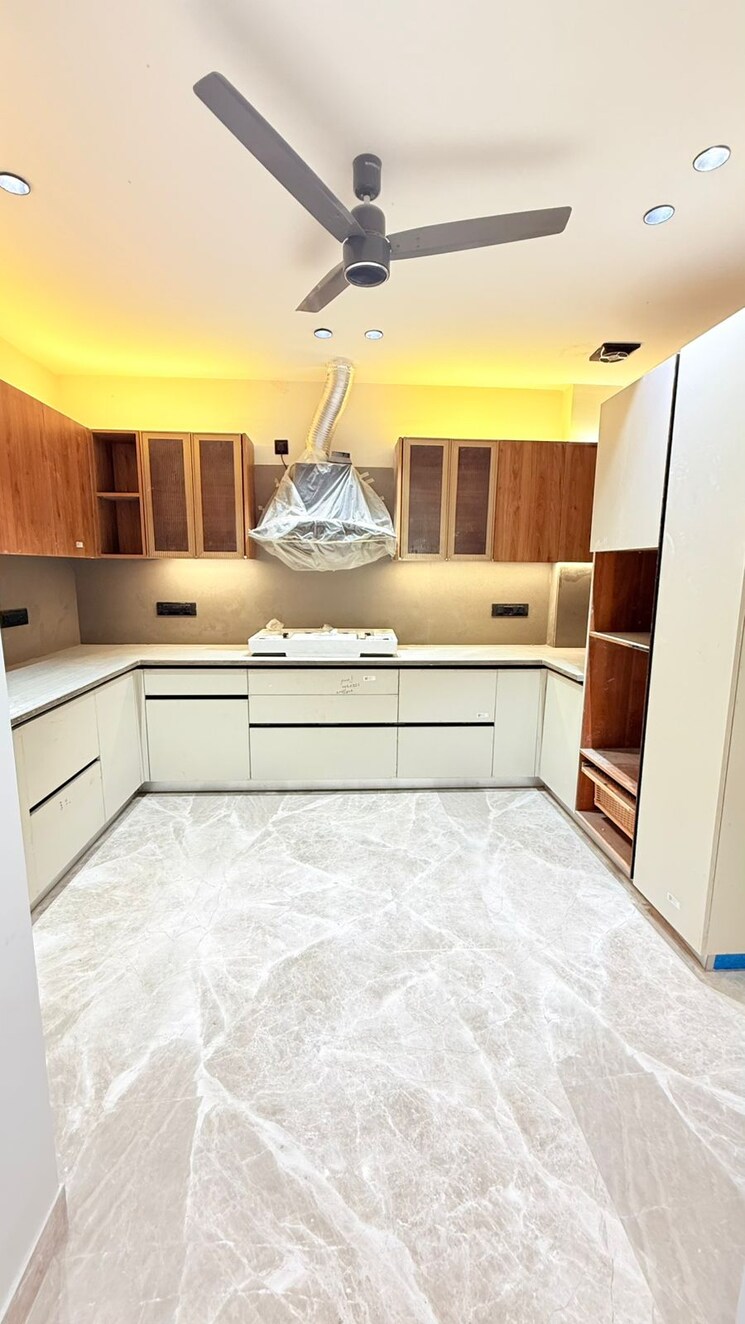 Bedroom, anant-raj-ashok-estate 4 Bedroom 300 Sq.Ft. Builder Floor In Sector 63a Gurgaon 9667340