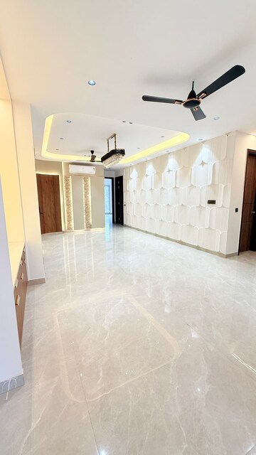 Bedroom in 3 BHK Builder Floor at Ansal API Esencia, Sector 67 – for Sale