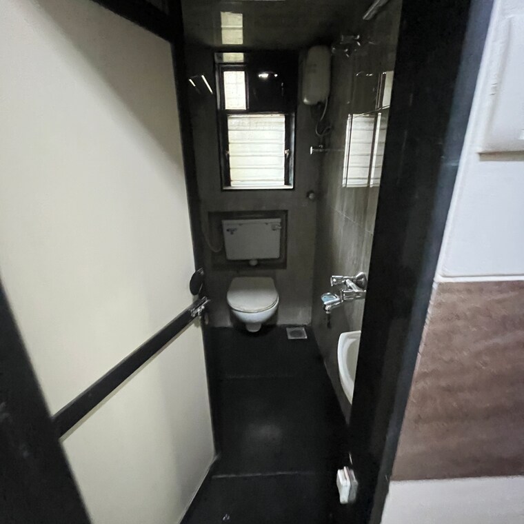 Bathroom, vrindavan-society-borivali-west Commercial Office Space 2200 Sq.Ft. In Poisar Mumbai 9667377