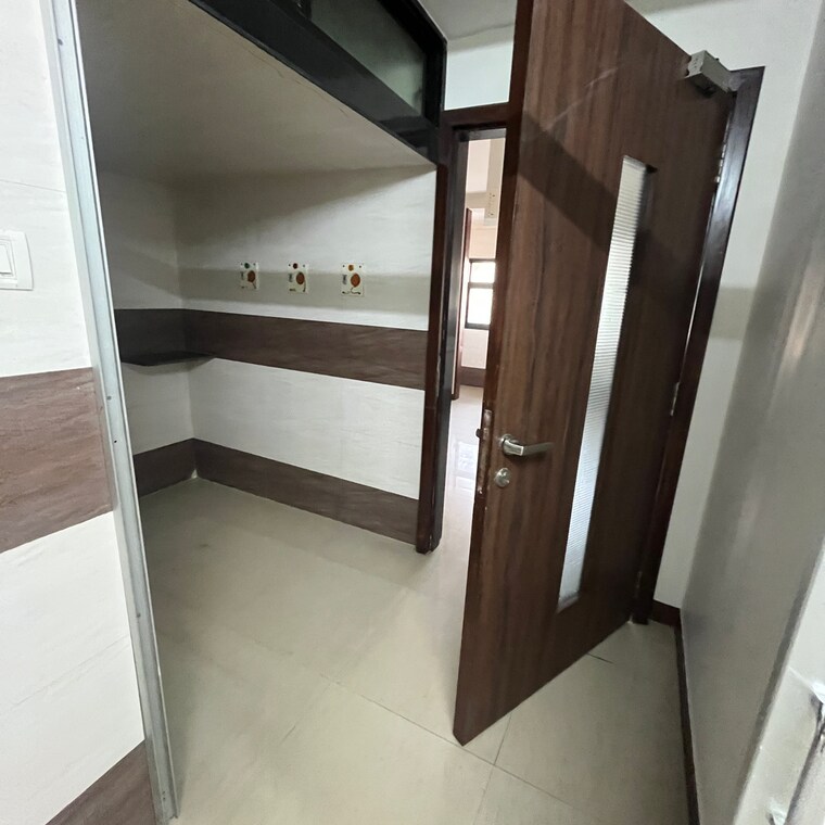 undefined, vrindavan-society-borivali-west Commercial Office Space 2200 Sq.Ft. In Poisar Mumbai 9667377