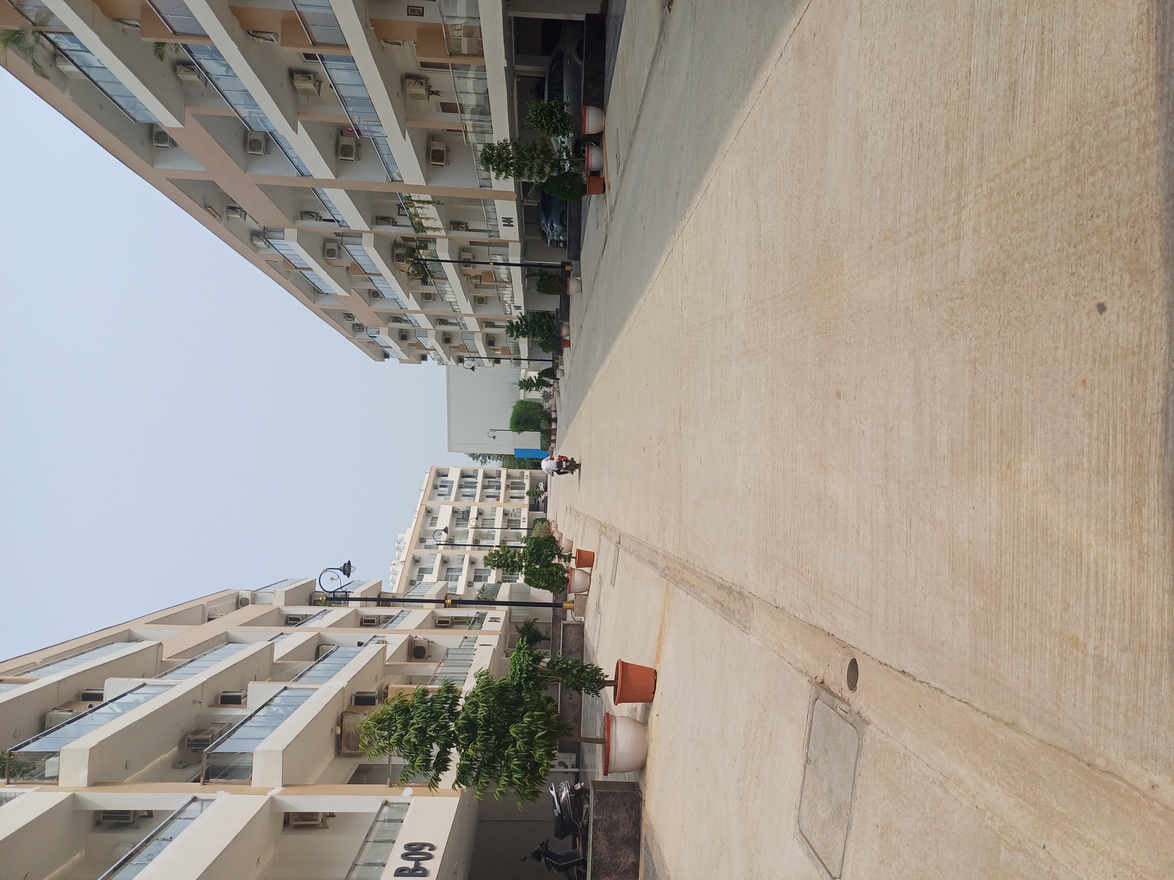 4 BHK + Servant Room Builder Floor For Sale in SS Linden