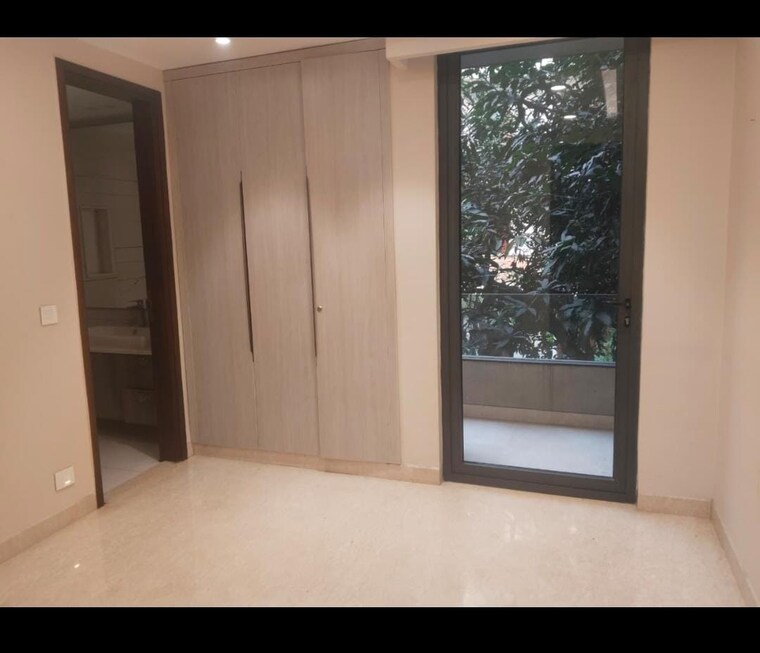 Room, greater kailash i 3 Bedroom 1800 Sq.Ft. Builder Floor In Greater Kailash I Delhi 9667397