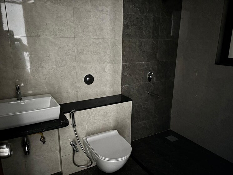 Bathroom, mantra-mirari 3 Bedroom 1103 Sq.Ft. Apartment In Koregaon Park Pune 9667403