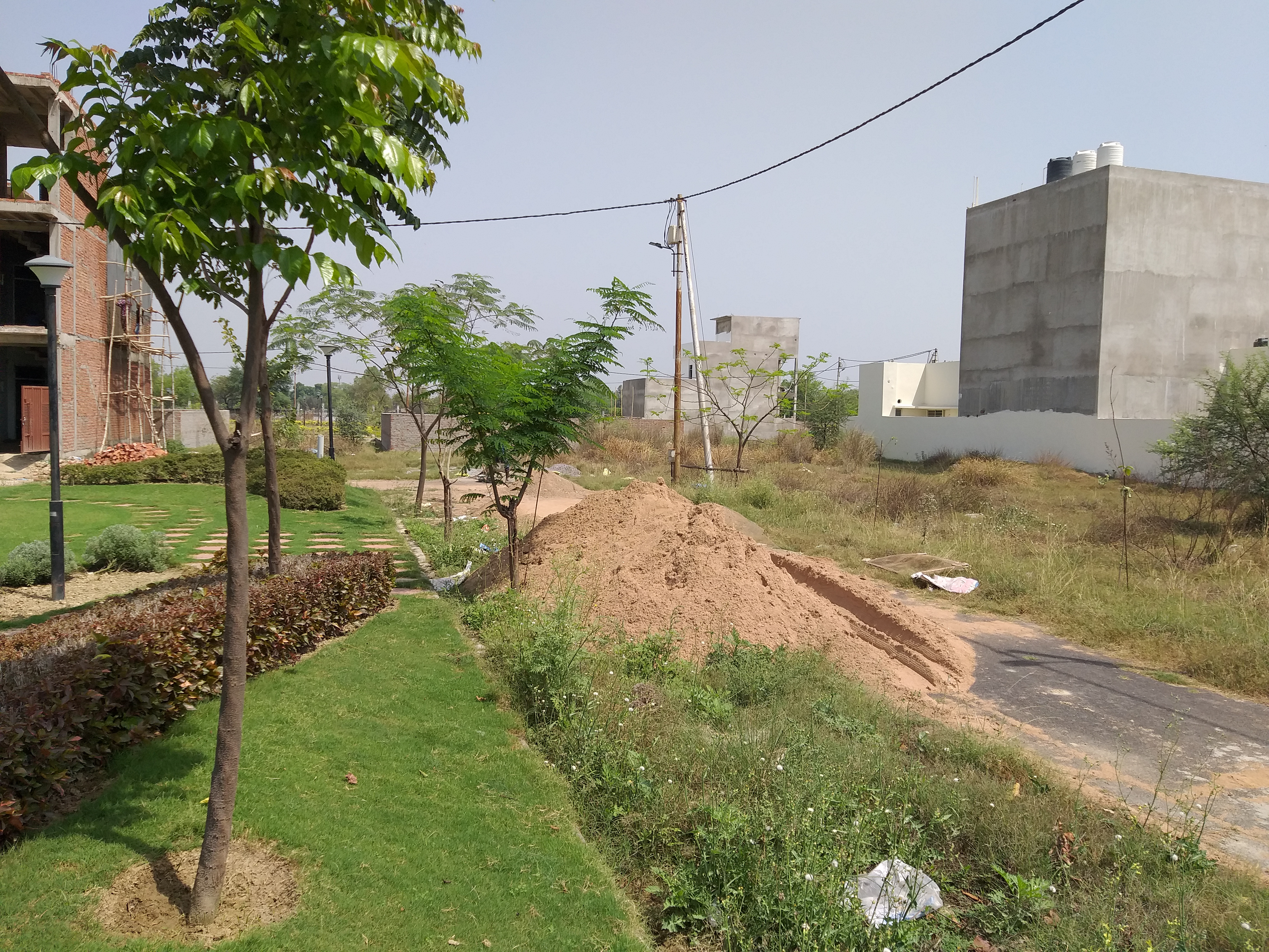 Plot For Sale in Eldeco Shaurya