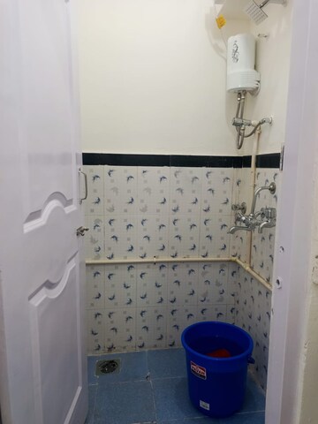 Bathroom in 1 BHK Apartment at Shrinivas Tower, Lower Parel – for Rent
