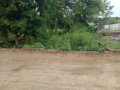 Plot For Sale in Sarojini Nagar
